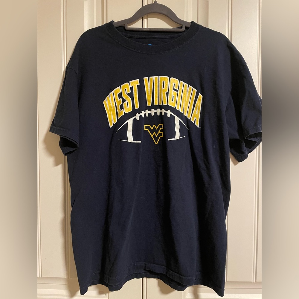 West Virginia University (WVU) Football Tshirt - Large